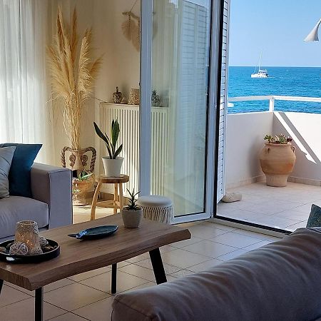 Amazing Beachfront Apartment In Hersonissos Esterno foto